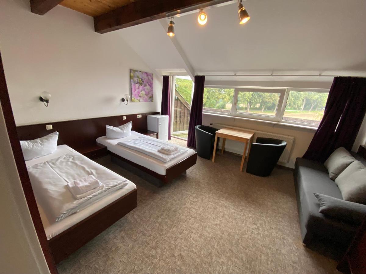 K 357 - Low Budget Hotel In Ratekau Bei Luebeck エクステリア 写真